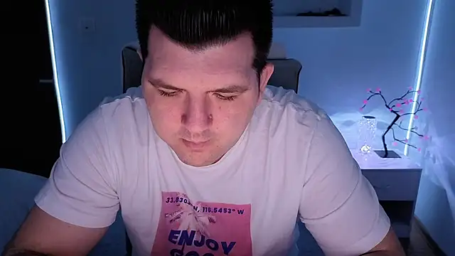 Snapshot of JasonJacks chatting on February 9, 2026, 5:11 am JasonJacks online show from February 9, 2026, 5:11 am