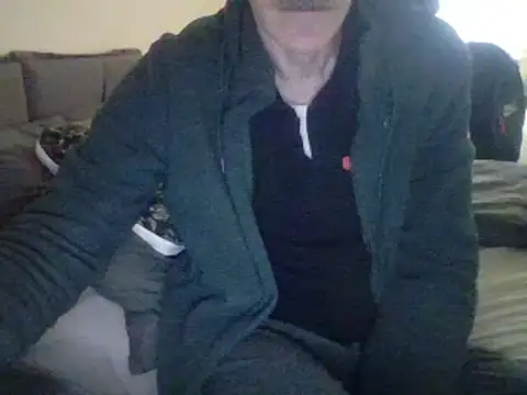 Snapshot of farock chatting on January 15, 2025, 7:37 am farock online show from January 15, 2025, 7:37 am