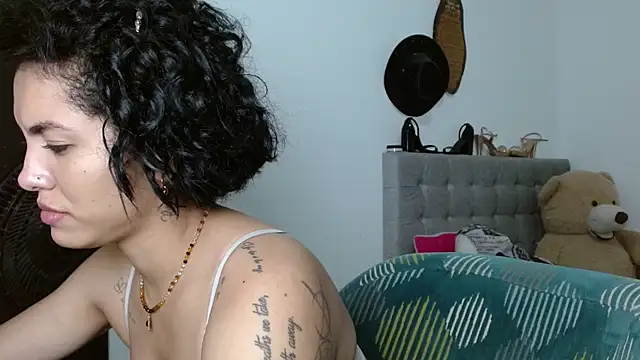 Snapshot of Sexy_Lia_ chatting on May 5, 2026, 4:53 am Sexy Lia online show from May 5, 2026, 4:53 am
