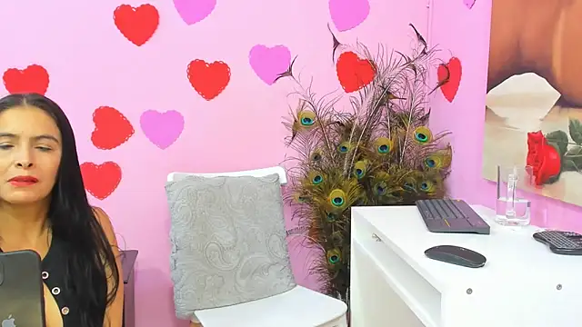 miss--flora online show from March 8, 2025, 11:07 pm