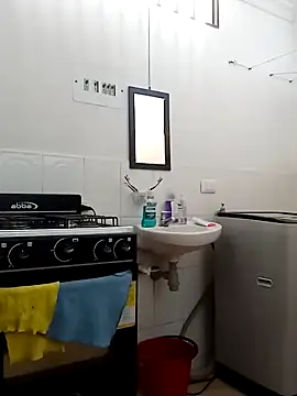 Snapshot of AlexP457 chatting on February 1, 2025, 3:07 pm AlexP457 online show from February 1, 2025, 3:07 pm