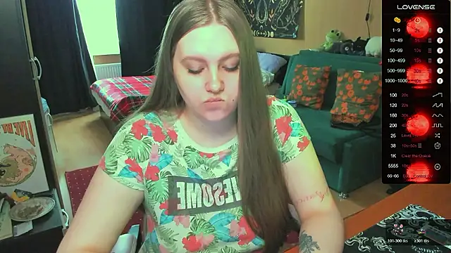 Snapshot of Alice_Dreamgirl_ chatting on February 24, 2026, 11:08 am Alice Dreamgirl online show from February 24, 2026, 11:08 am