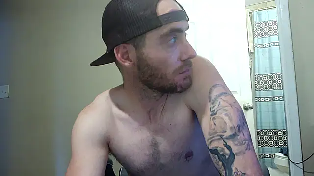 Snapshot of Huntzg23 chatting on May 21, 2026, 9:05 am Huntzg23 online show from May 21, 2026, 9:05 am