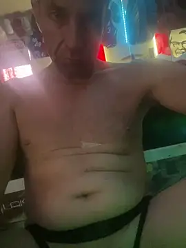 kinkycdslutsv online show from January 14, 2025, 9:20 pm