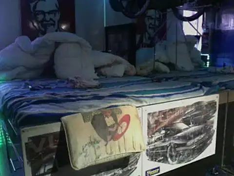 kinkycdslutsv online show from March 10, 2025, 3:09 pm