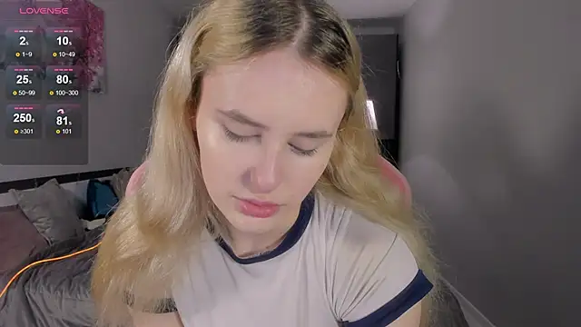 Molly Toads online show from January 21, 2025, 6:12 pm