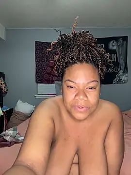 Snapshot of InterRacialFacial7296 chatting on December 17, 2024, 1:29 am InterRacialFacial7296 online show from December 17, 2024, 1:29 am