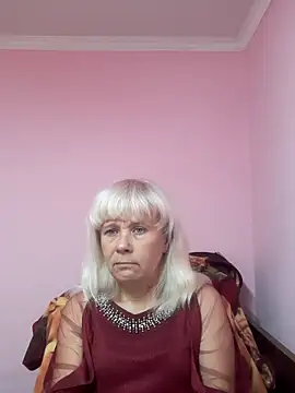 sakura blonde online show from December 5, 2025, 5:38 am