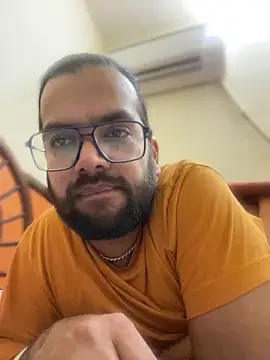 Arsh Loves Luv online show from January 2, 2025, 12:02 am