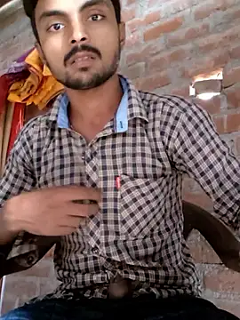 Snapshot of Suraj223kumar chatting on September 10, 2025, 5:29 am Suraj223kumar online show from September 10, 2025, 5:29 am
