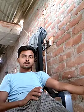 Snapshot of Suraj223kumar chatting on June 6, 2026, 3:44 am Suraj223kumar online show from June 6, 2026, 3:44 am