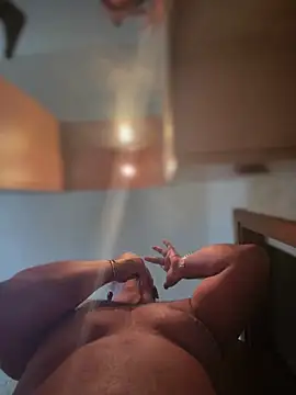 SecretlyDD online show from February 2, 2026, 9:41 am