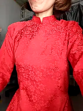 Lucy limon online show from February 15, 2026, 7:43 pm