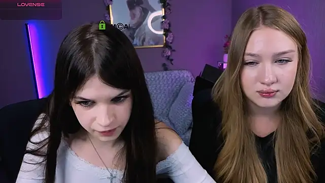 playful sophie online show from October 9, 2025, 9:02 pm