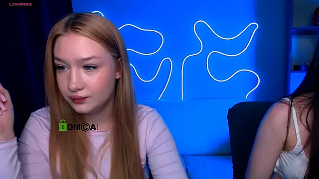 Snapshot of playful_sophie chatting on February 24, 2026, 8:18 pm playful sophie online show from February 24, 2026, 8:18 pm