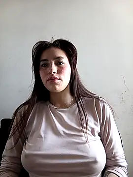 eriika deep  online show from December 14, 2025, 11:59 am