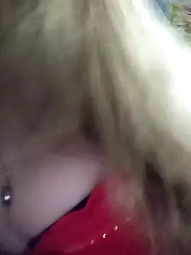 KattyLuuu online show from January 16, 2026, 9:19 pm