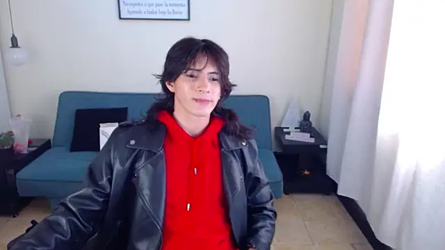 Snapshot of andreey50 chatting on December 24, 2024, 8:05 pm andreey50 online show from December 24, 2024, 8:05 pm