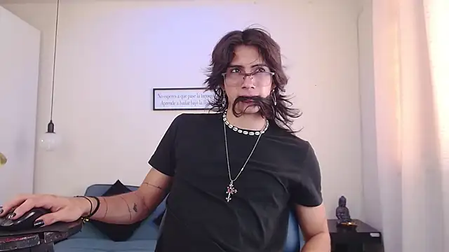 Snapshot of andreey50 chatting on January 11, 2025, 7:59 pm andreey50 online show from January 11, 2025, 7:59 pm