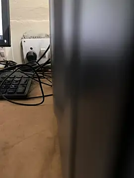 Hillz king 98 online show from January 1, 2025, 8:04 pm