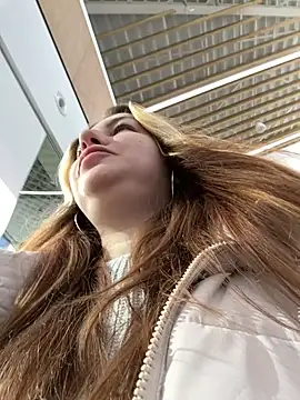 MayaMystic online show from March 17, 2025, 9:12 am