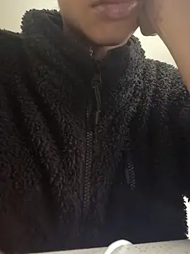 carmelbbyx22 online show from March 13, 2026, 12:28 am