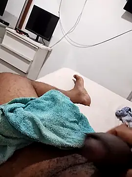 Snapshot of lucasquirao1234 chatting on October 23, 2025, 3:00 pm lucasquirao1234 online show from October 23, 2025, 3:00 pm