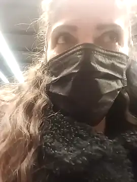 sansan2411 online show from January 28, 2025, 4:41 pm