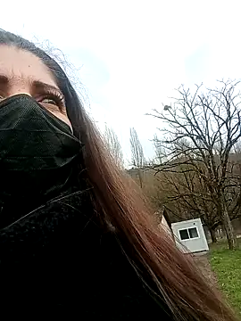 sansan2411 online show from February 2, 2025, 1:41 pm