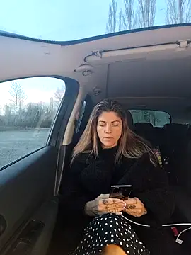 Snapshot of sansan2411 chatting on February 8, 2026, 4:54 pm sansan2411 online show from February 8, 2026, 4:54 pm