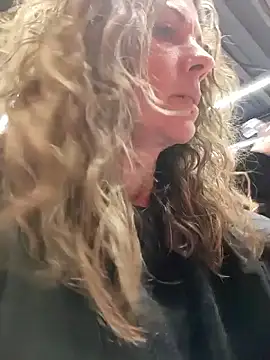 Snapshot of sansan2411 chatting on February 11, 2026, 11:48 am sansan2411 online show from February 11, 2026, 11:48 am