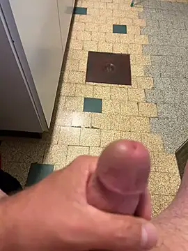 mikiss789 online show from October 11, 2025, 12:26 pm