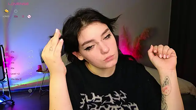 YumiYammy online show from December 30, 2024, 1:26 am