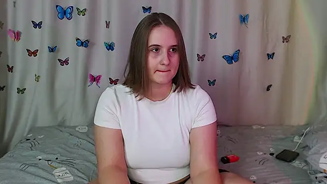 Snapshot of Phantommira chatting on January 11, 2025, 8:21 pm Phantommira online show from January 11, 2025, 8:21 pm