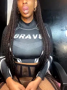 Snapshot of teddy04 chatting on November 16, 2025, 6:24 pm teddy04 online show from November 16, 2025, 6:24 pm