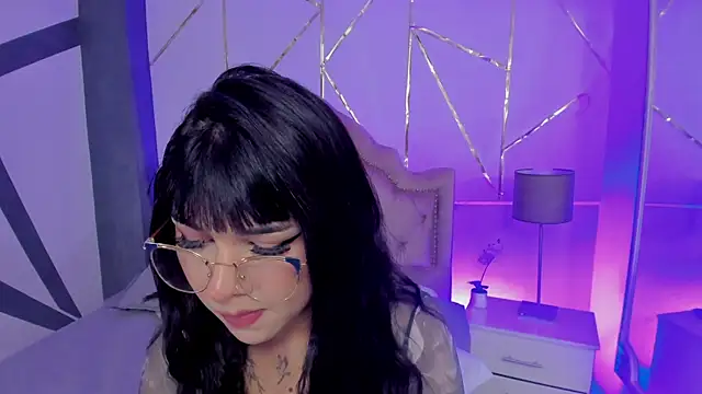 Snapshot of RoseCassie chatting on February 5, 2025, 4:14 pm RoseCassie online show from February 5, 2025, 4:14 pm