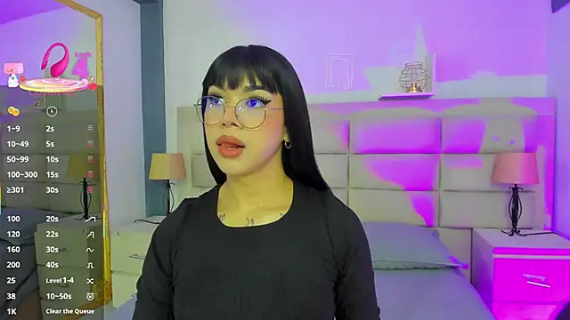 Snapshot of RoseCassie chatting on March 17, 2025, 12:25 pm RoseCassie online show from March 17, 2025, 12:25 pm