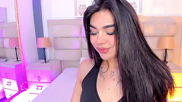 Snapshot of RoseCassie chatting on September 13, 2025, 1:44 pm RoseCassie online show from September 13, 2025, 1:44 pm
