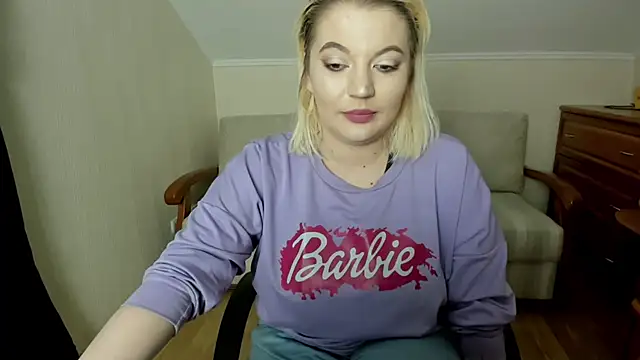 marykramberry online show from December 24, 2024, 7:22 pm