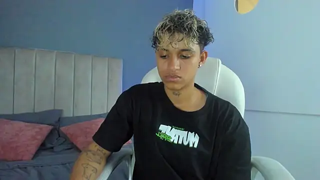 Dominick jones online show from January 12, 2025, 3:25 pm