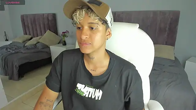 Dominick jones online show from January 23, 2025, 10:54 pm