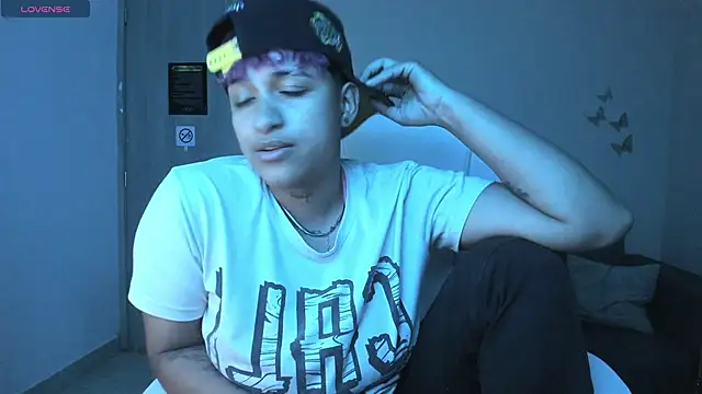 Dominick jones online show from September 26, 2025, 4:27 am