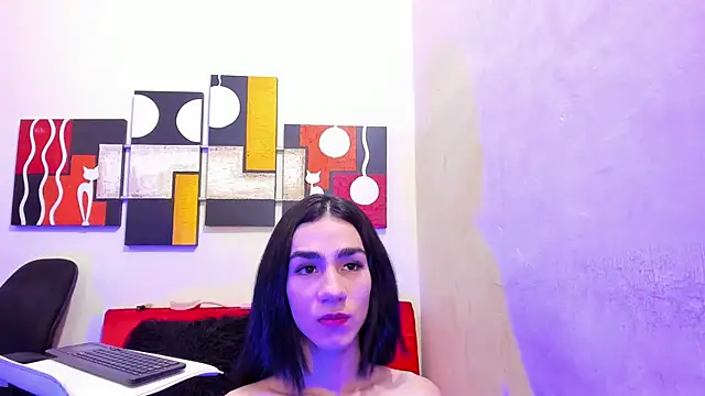 Mariana 16  online show from February 18, 2025, 8:03 pm