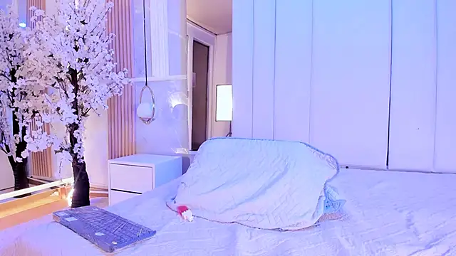 Snapshot of salomebenz chatting on April 28, 2026, 9:53 pm salomebenz online show from April 28, 2026, 9:53 pm