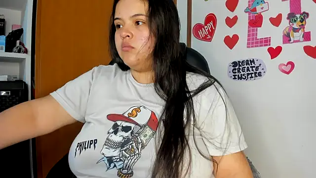 lizzie c online show from March 18, 2025, 2:15 am