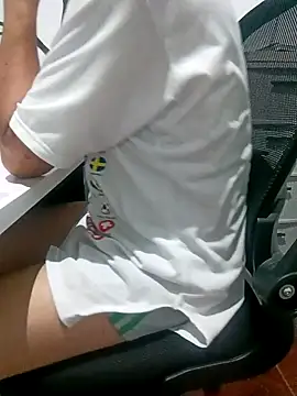 bisexual0007 online show from March 10, 2025, 3:01 am