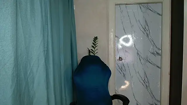 Snapshot of u_mistress_Anna chatting on March 21, 2025, 12:28 pm u mistress Anna online show from March 21, 2025, 12:28 pm