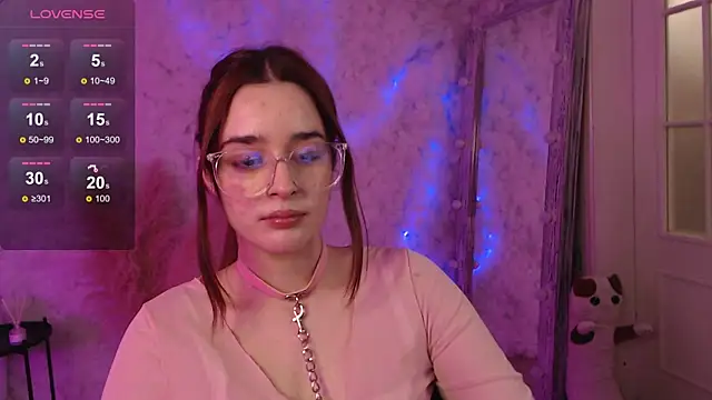 Lolly lipss  online show from December 22, 2024, 6:26 pm