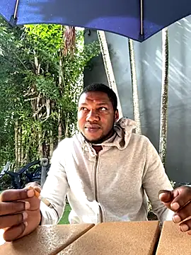 Snapshot of forfunsies chatting on October 8, 2025, 4:37 pm forfunsies online show from October 8, 2025, 4:37 pm