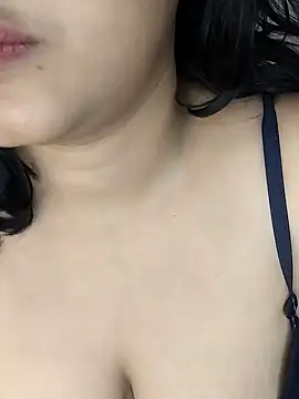 Riya Stream01 online show from January 16, 2025, 9:08 pm